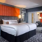 Hampton Hotel 4*