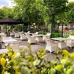 Hampton 호텔